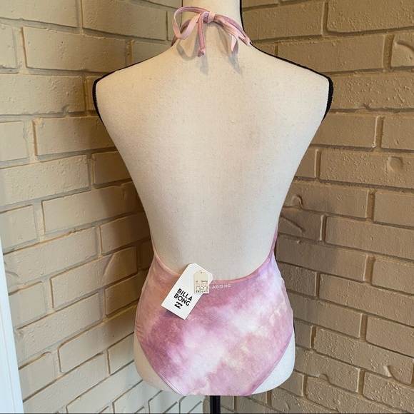 NEW Billabong Women's Today's Vibe Macrame One Piece Swimsuit Petal Sz Small NWT - Picture 3 of 6